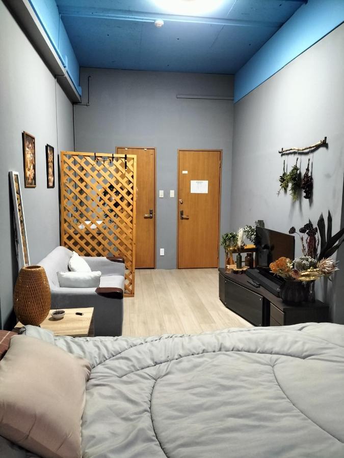 Backstage Party Hostel & Bar Osaka Exterior photo