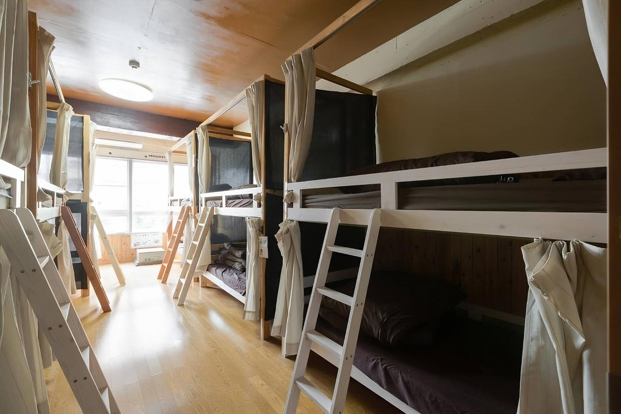 Backstage Party Hostel & Bar Osaka Exterior photo